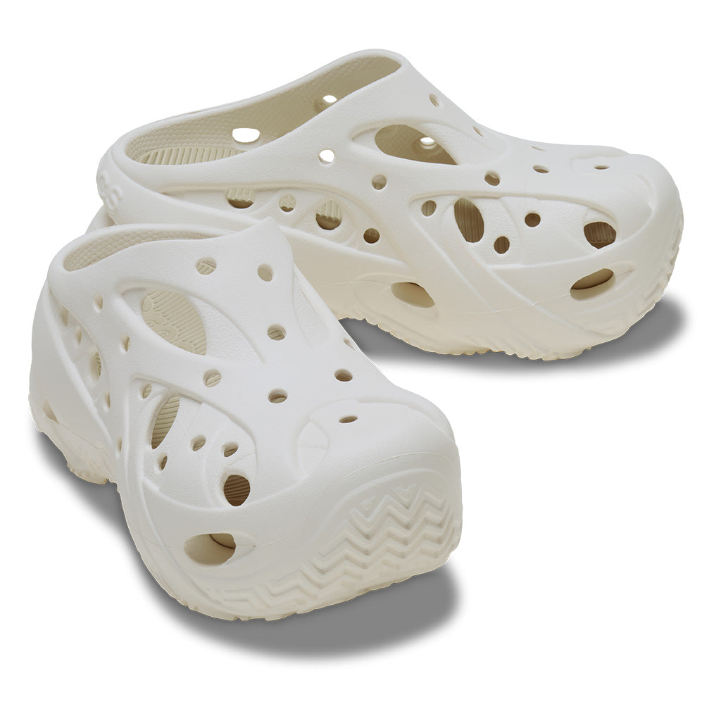 Caged Clog